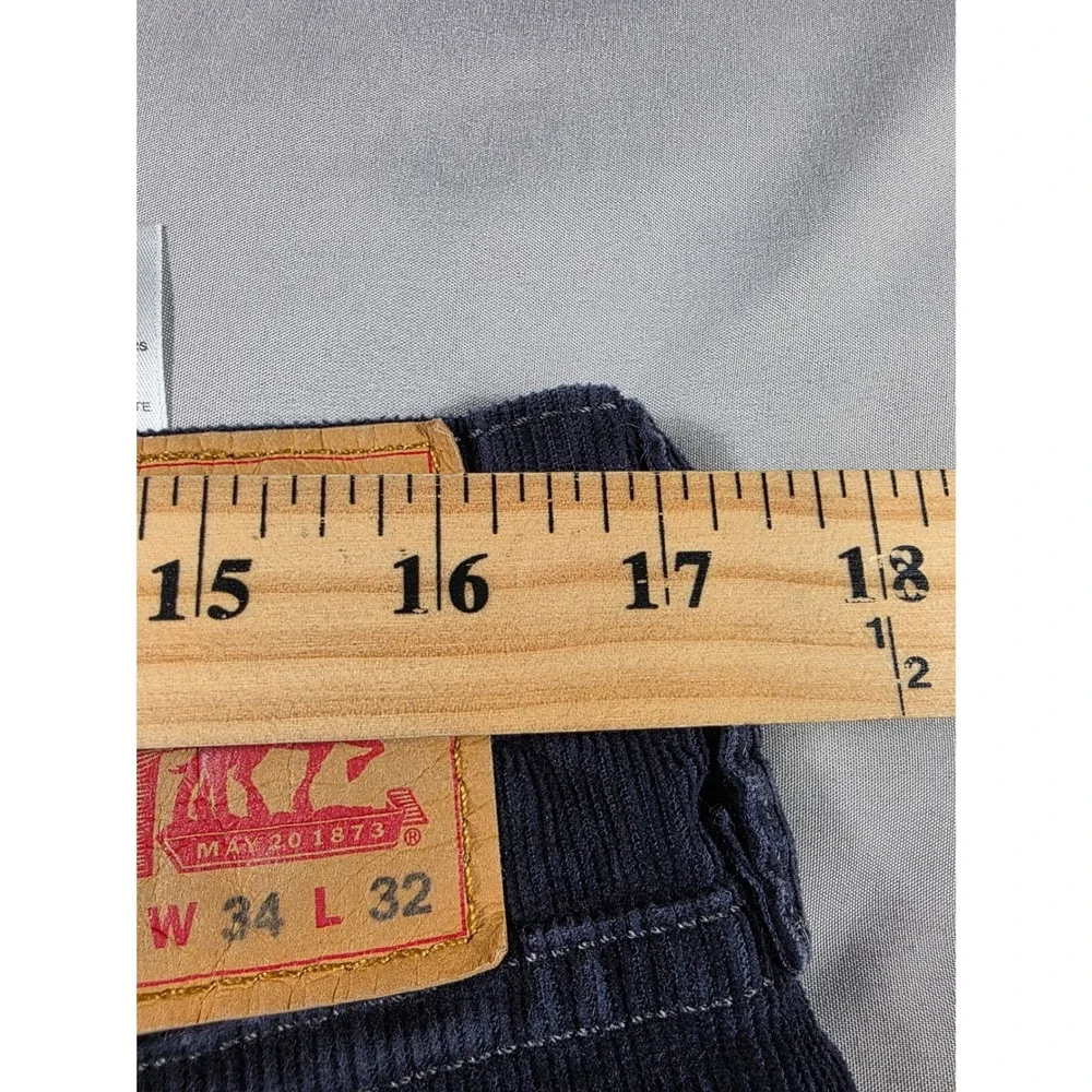 Levis note faint